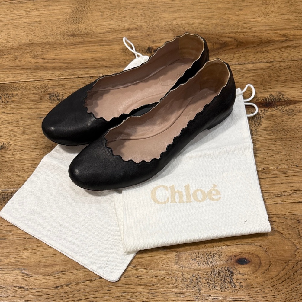 Chloe Lauren Black Scalloped Edge Flats